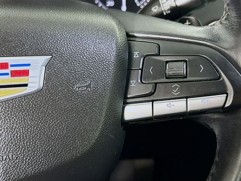 Used 2022 Cadillac XT4 Premium Luxury w/ Enhanced Visibility Package image 14