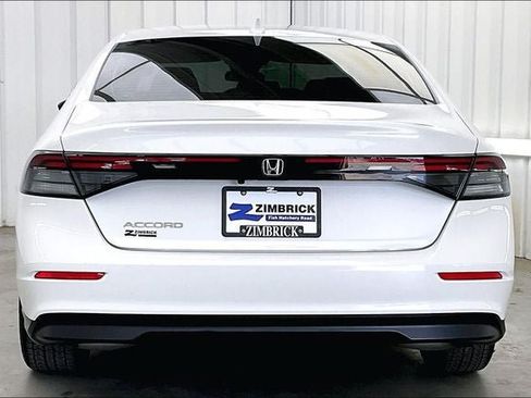 Certified 2024 Honda Accord EX image 4