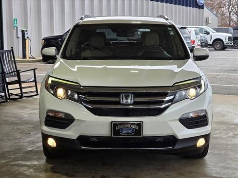 Used 2017 Honda Pilot Touring image 22