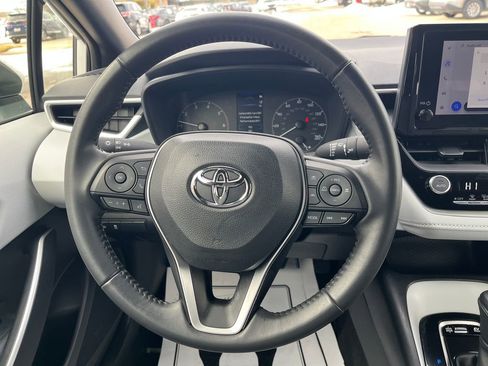 Certified 2024 Toyota Corolla SE image 14