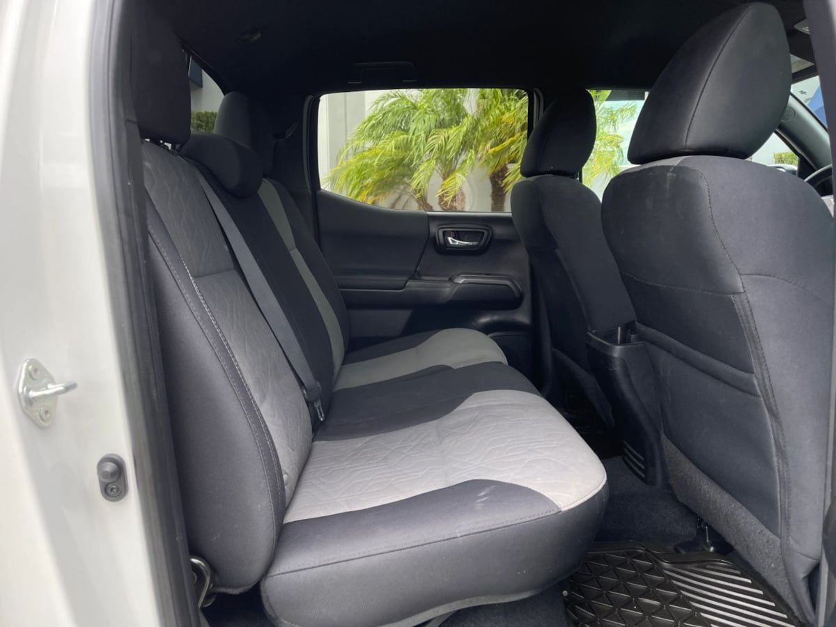 Used 2022 Toyota Tacoma TRD Off-Road RWD image 27