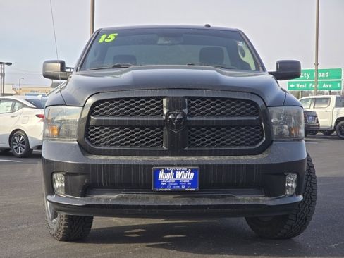 Used 2015 RAM 1500 Express w/ Black Ram 1500 Express Group image 5