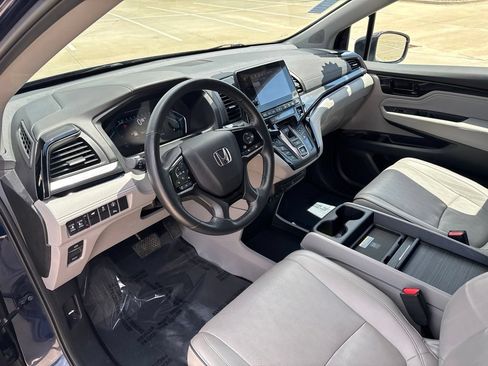 Used 2022 Honda Odyssey Elite image 16