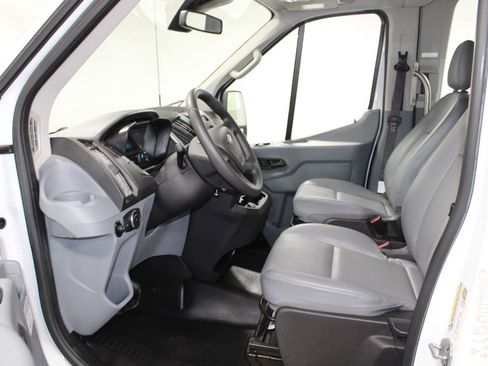 Used 2018 Ford Transit 350 XL image 23