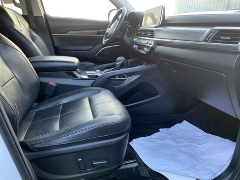 Used 2020 Kia Telluride SX w/ Towing Package AWD/4WD image 10