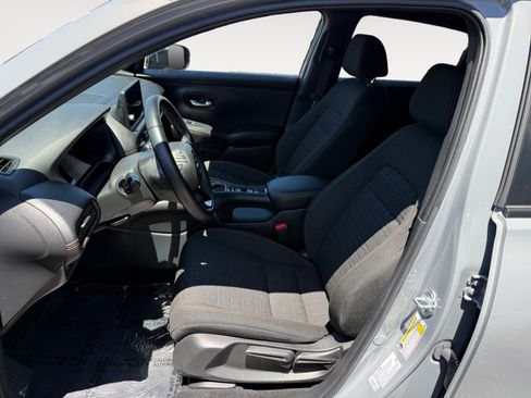 Used 2026 Honda HR-V Sport image 10