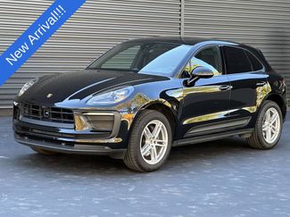 Certified 2025 Porsche Macan AWD/4WD video 1