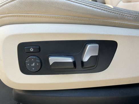 Used 2021 BMW X5 sDrive40i w/ Premium Package 2 image 38