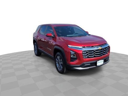 Certified 2026 Chevrolet Equinox LT FWD image 2