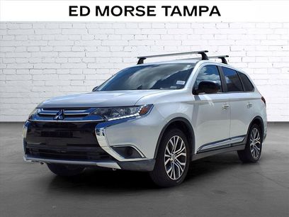 Used 2018 Mitsubishi Outlander ES