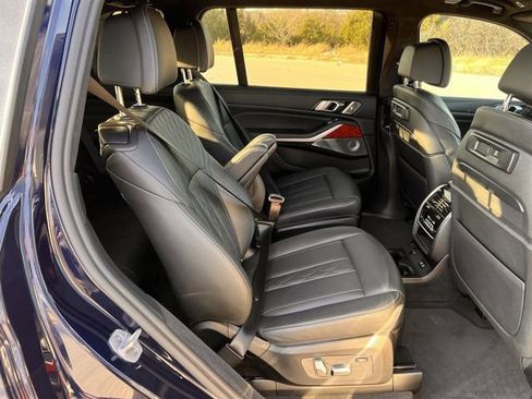 Used 2021 BMW ALPINA XB7 image 30