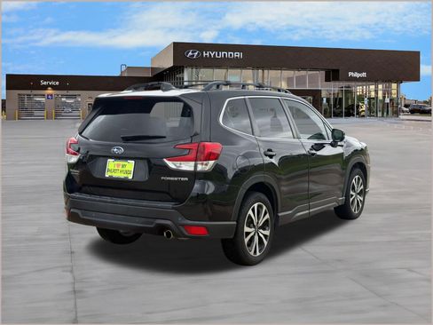 Used 2022 Subaru Forester Limited w/ Popular Package #3 AWD/4WD image 9