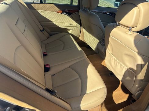 Used 2008 Mercedes-Benz E 350 Sedan image 20