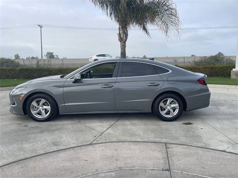 Used 2023 Hyundai Sonata SE w/ Preferred Accessory Package image 5