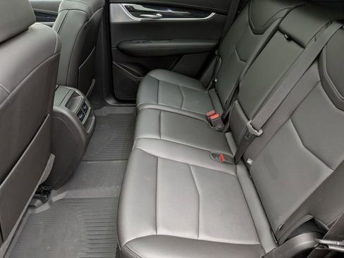 Certified 2023 Cadillac XT5 Premium Luxury w/ LPO, Floor Liner Package image 22