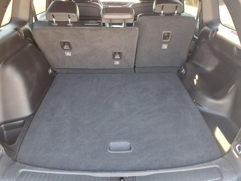 Used 2024 Jeep Grand Cherokee Limited image 30