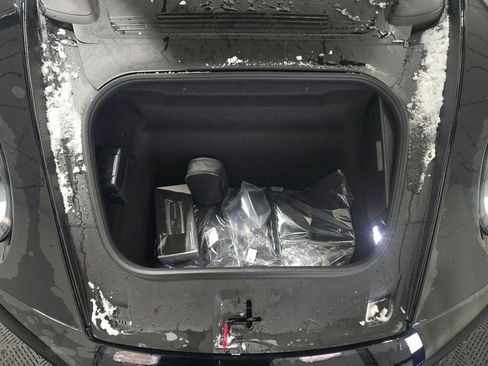 Used 2026 Porsche 911 Targa 4 GTS image 8