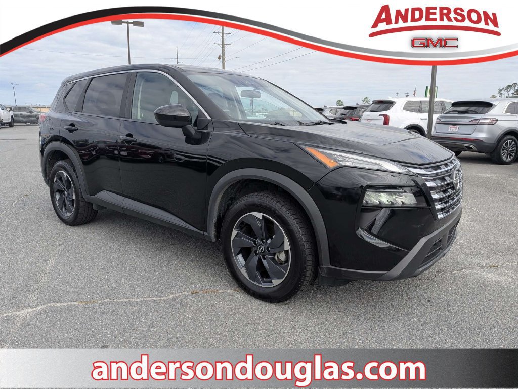 Used 2025 Nissan Rogue SV FWD image 1