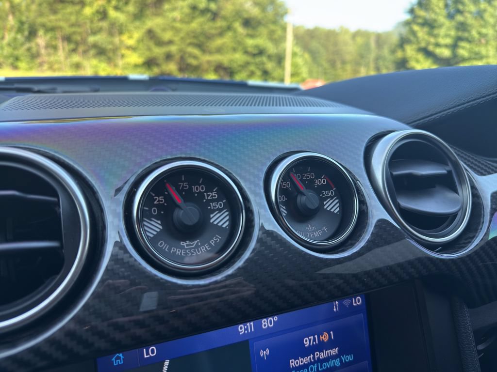 Used 2021 Ford Mustang Shelby GT500 w/ Carbon Fiber Track Pack RWD image 25