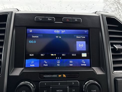 Used 2019 Ford F150 XLT w/ Equipment Group 302A Luxury image 18