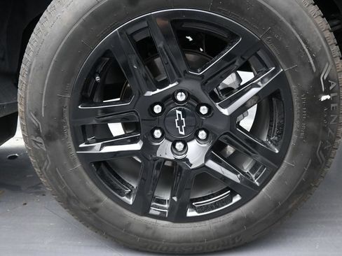 Used 2025 Chevrolet Silverado 1500 RST RWD image 10