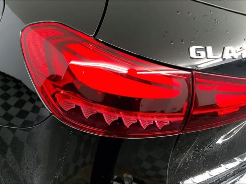 New 2025 Mercedes-Benz GLA 250 4MATIC image 6
