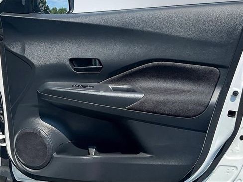 Used 2025 Nissan Kicks Play S FWD image 25