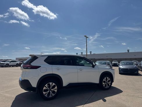 Certified 2023 Nissan Rogue SV FWD image 20