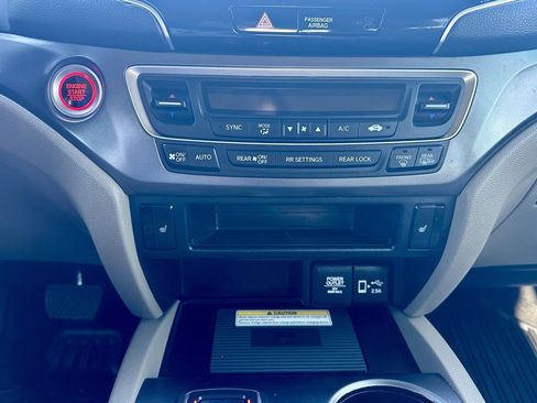 Used 2022 Honda Pilot Special Edition image 22