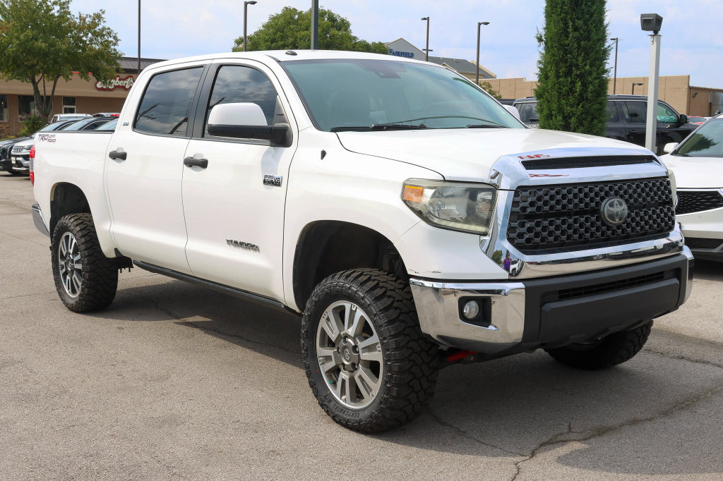 Used 2019 Toyota Tundra SR5 w/ SR5 Upgrade Package AWD/4WD image 1