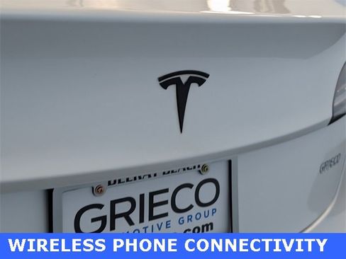 Used 2019 Tesla Model 3 Standard Range image 10