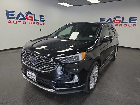 Used 2020 Ford Edge Titanium w/ Equipment Group 301A AWD/4WD image 5