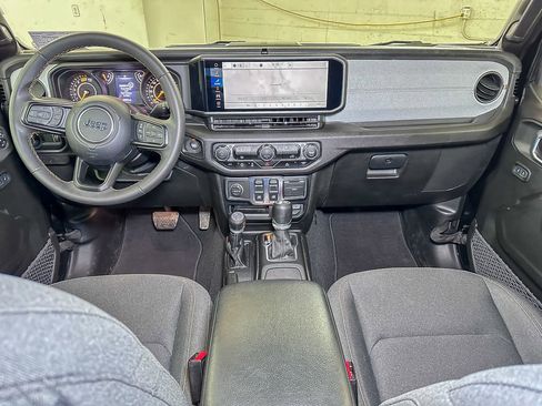 Certified 2024 Jeep Wrangler Sport S image 28