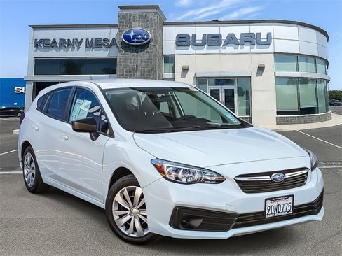 Used 2023 Subaru Impreza 2.0i image 1