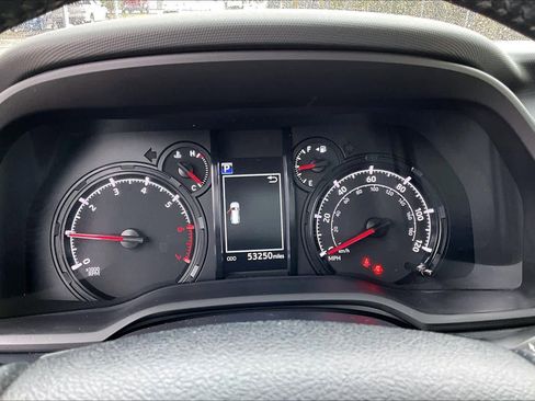 Used 2021 Toyota 4Runner SR5 Premium image 22