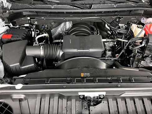 New 2026 GMC Sierra 2500 SLE w/ SLE Value Package; AWD/4WD image 2