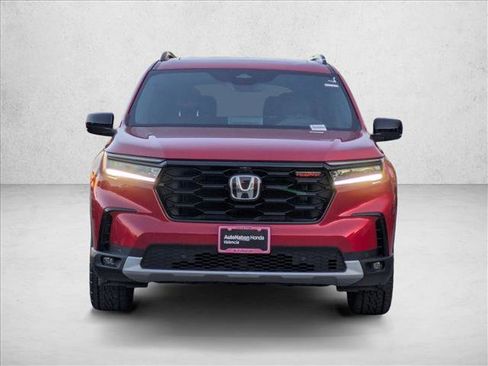 New 2025 Honda Pilot TrailSport image 6