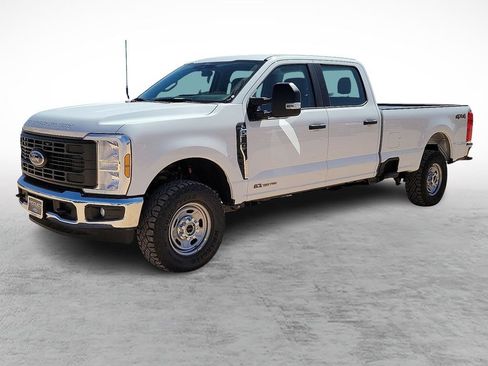 New 2026 Ford F250 XL w/ XL Off-Road Package AWD/4WD image 5