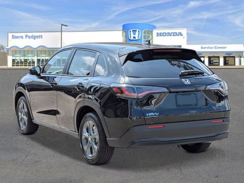 Used 2026 Honda HR-V LX image 2