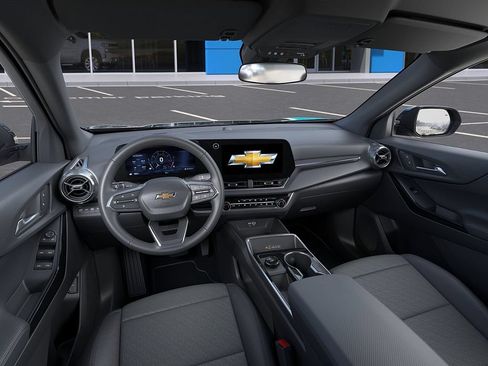 New 2027 Chevrolet Equinox LT w/ Convenience Package II AWD/4WD image 15