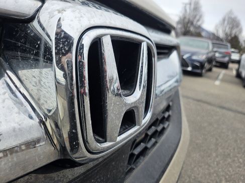 Used 2017 Honda CR-V Touring image 30