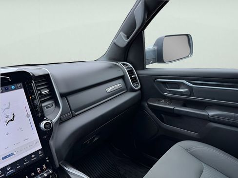 Used 2023 RAM 1500 Big Horn image 26