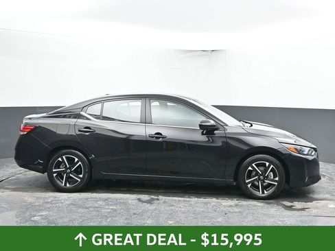 Used 2024 Nissan Sentra SV image 13