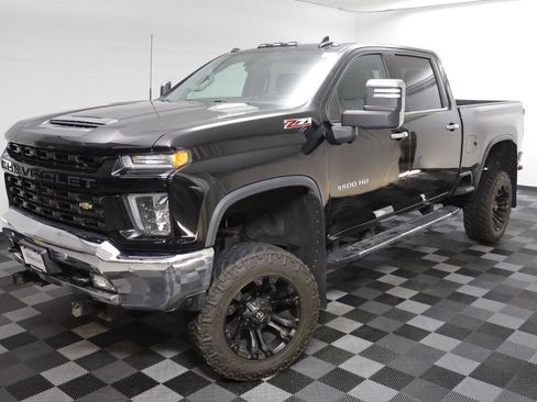 Used 2020 Chevrolet Silverado 3500 LTZ w/ LTZ Plus Package image 2