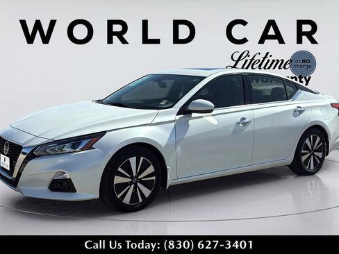 Used 2020 Nissan Altima 2.5 SV image 7