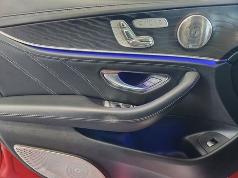 Used 2018 Mercedes-Benz E 63 AMG S image 19