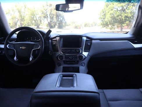Used 2017 Chevrolet Suburban LT AWD/4WD image 16