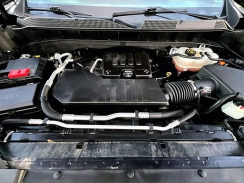 Used 2023 Chevrolet Silverado 1500 LT image 7