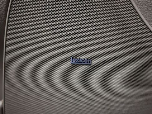 Used 2011 Hyundai Genesis 4.6 image 12