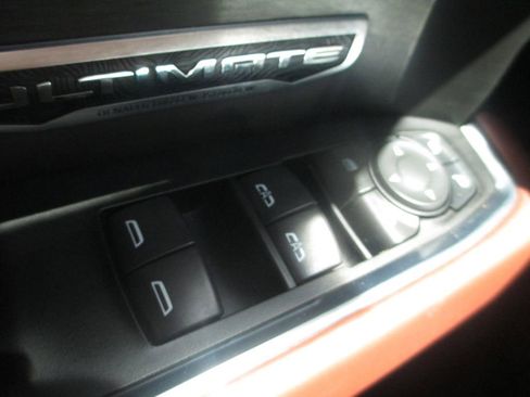 Used 2025 GMC Sierra 1500 Denali Ultimate AWD/4WD image 28